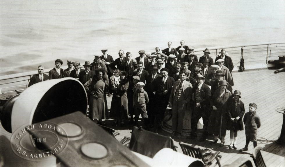 Spanish immigrants heading to the United States on the S.S. Aquitania