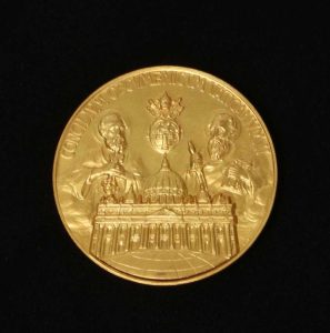 Image of the reverse side of the Pope John XXIII Medal for the Opening of Vatican II Council (1st session).