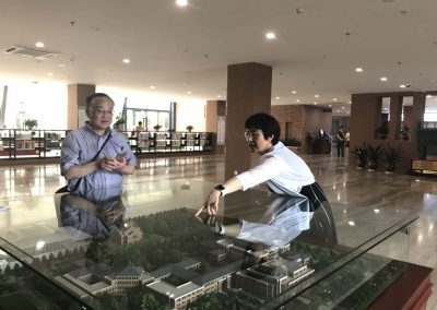 Librarian Jia Yang explaining Tsinghau Library layout