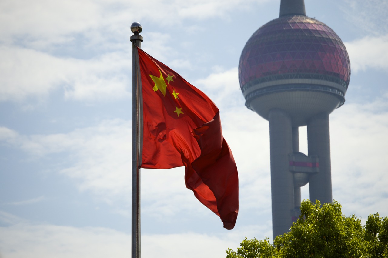 photo credit: Chinese flag in Shanghai via pixabay