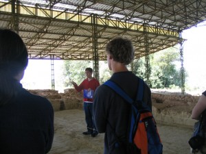 Chase explaining the Palace of Nestor at Pylos