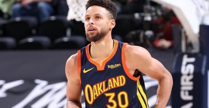 Stephen Curry Puts on a Show at 2020-21 NBA All-Star Game 