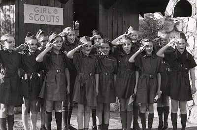 Girl Scouts across the country aid war effort