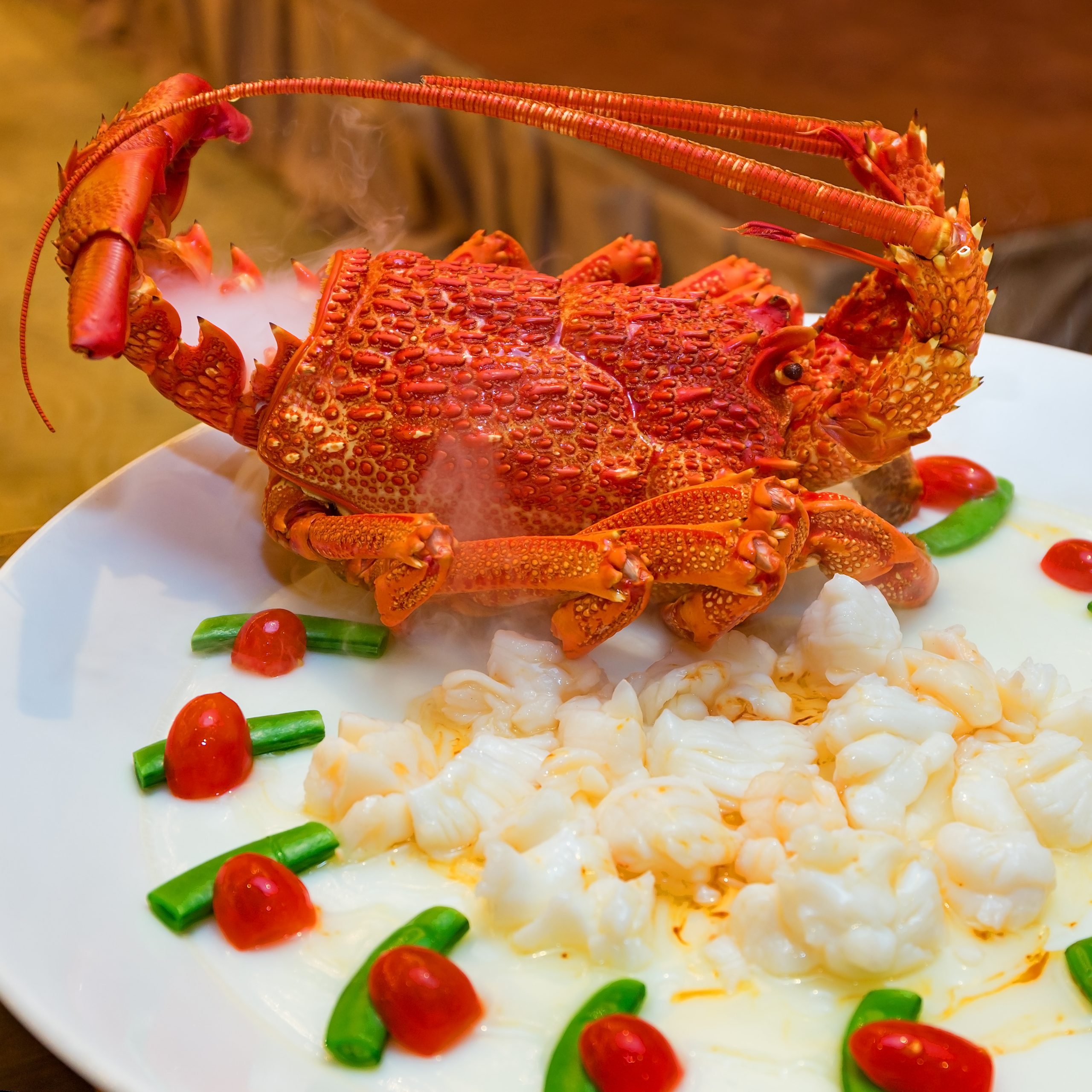 Steamed Australian lobster in Egg white