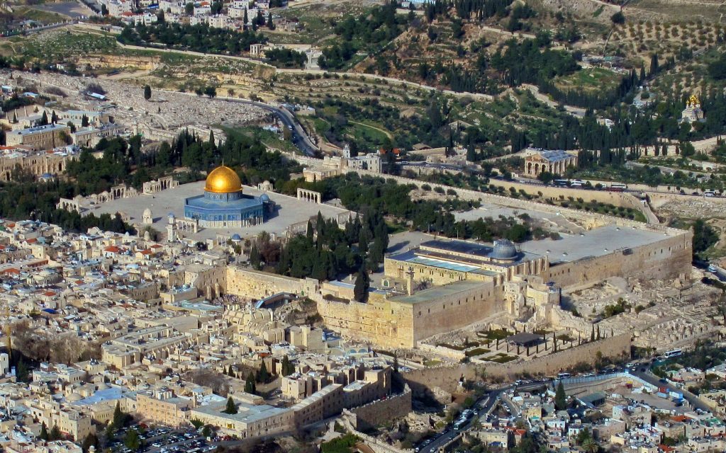 Spiritual significance of Jerusalem. Photo of Jerusalem by Avram Gracier via Wikimedia Commons.