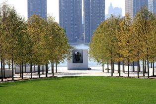 Seen in this photo id Four Freedoms Park. One can see the two rows of trees in the garden leading to the bronze bust of Franklin D. Roosevelt.