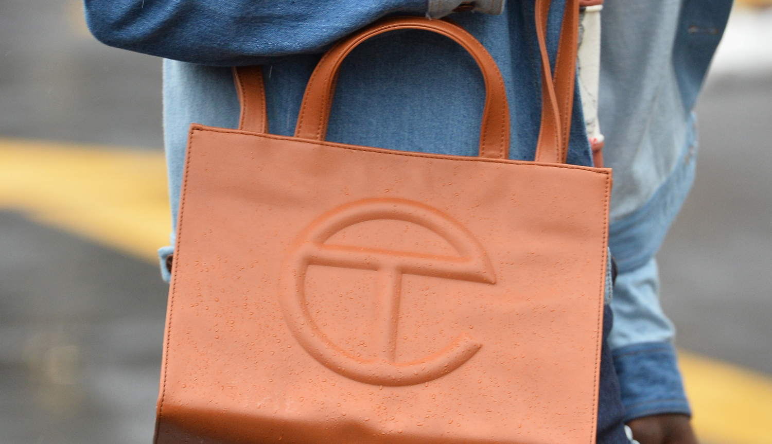 PAUSE Highlights: The Telfar Bag – PAUSE Online