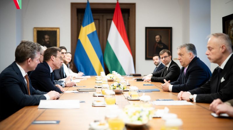 Hungary Declines Meeting with US Senators over Sweden’s NATO Bid