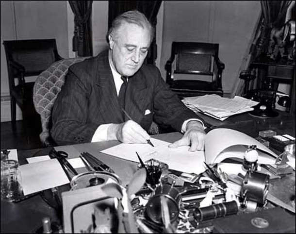 President Roosevelt focuses on war in State of the Union address