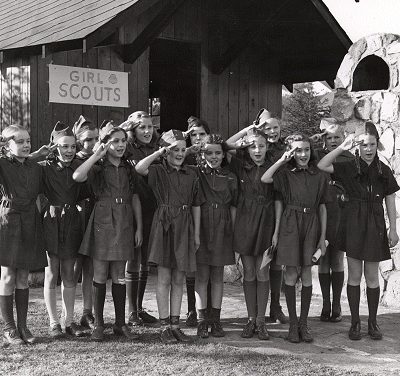 Girl Scouts across the country aid war effort
