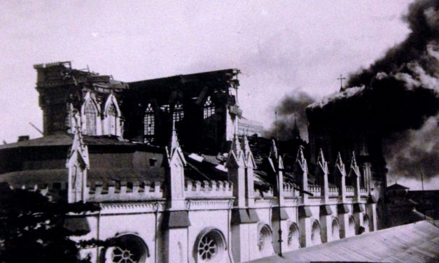 Japanese Bombard, Occupy Manila