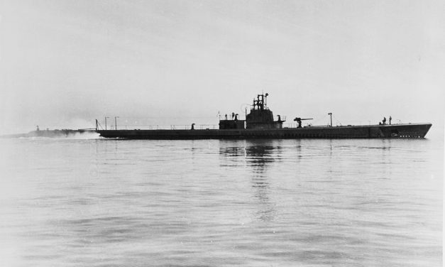 “Take her down!” Submarine Commander Sacrifices Himself to Save Crew
